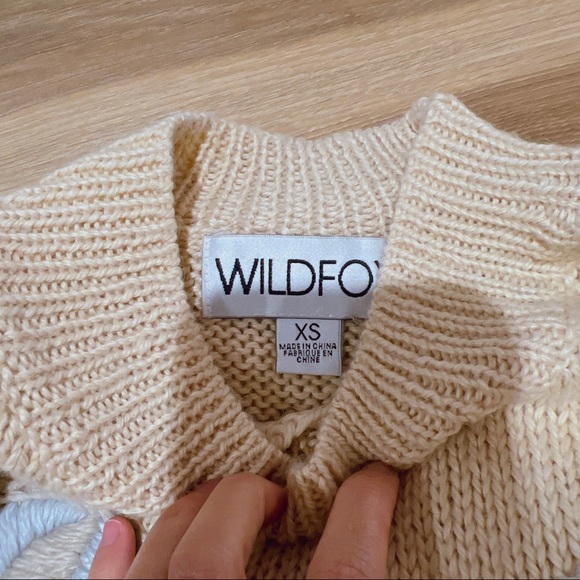 Super soft Wildfox Cat Sweater SZ XS - Picture 3 of 5
